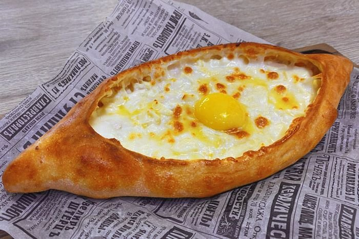Хачапури по-аджарски