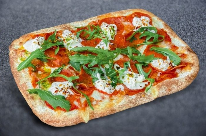 Пепперони с рваной бурратой